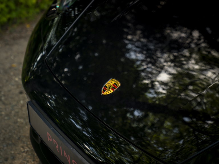 Porsche 992.2 Carrera GTS