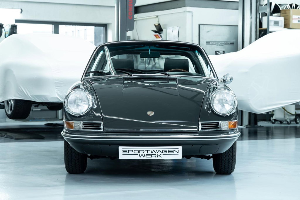 Porsche 911 T