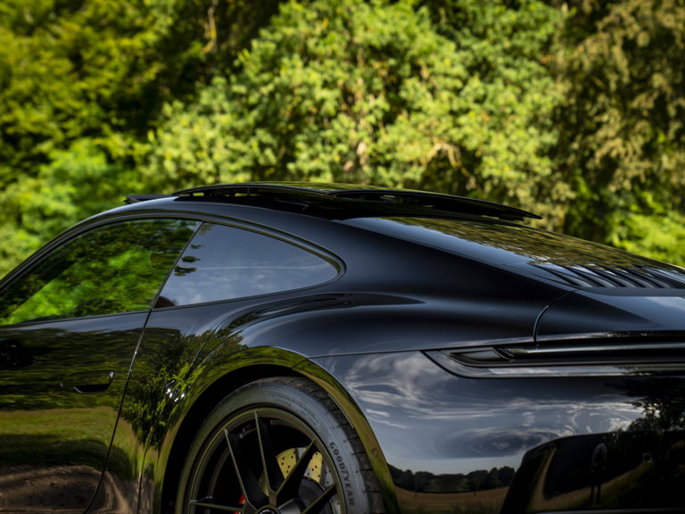 Porsche 992.2 Carrera GTS