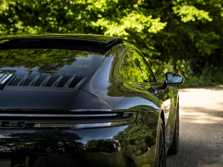 Porsche 992.2 Carrera GTS