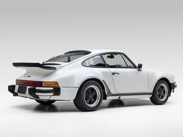 Porsche 911 Turbo 3.0