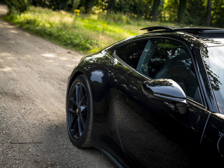 Porsche 992.2 Carrera GTS