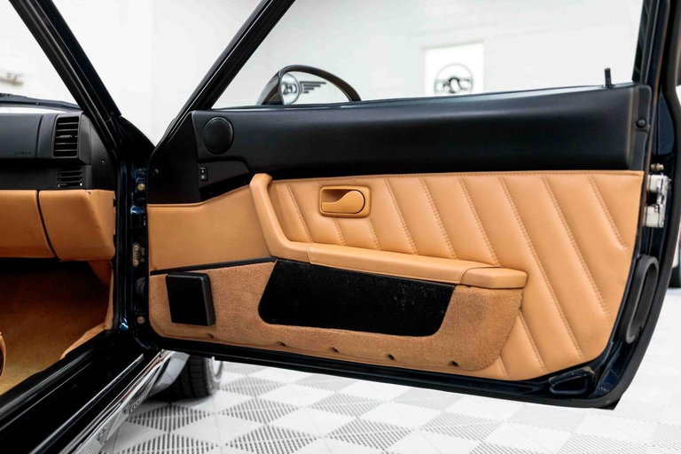Porsche 968