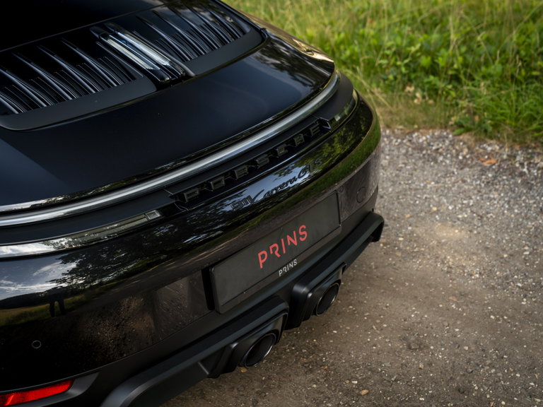 Porsche 992.2 Carrera GTS