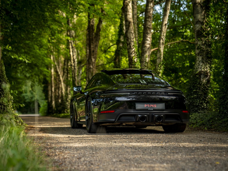 Porsche 992.2 Carrera GTS