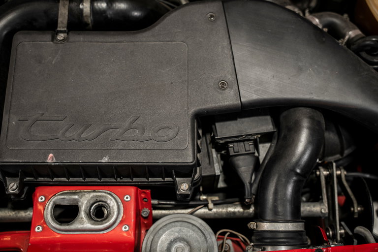 Porsche 944 Turbo Cup