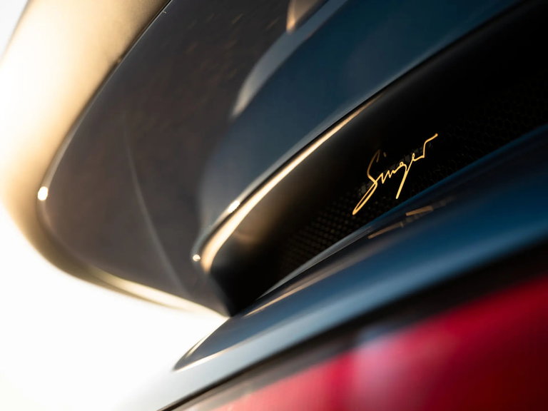 Porsche 911 Reimagined by Singer