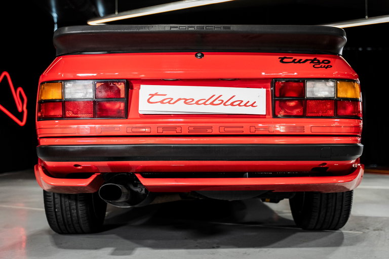 Porsche 944 Turbo Cup