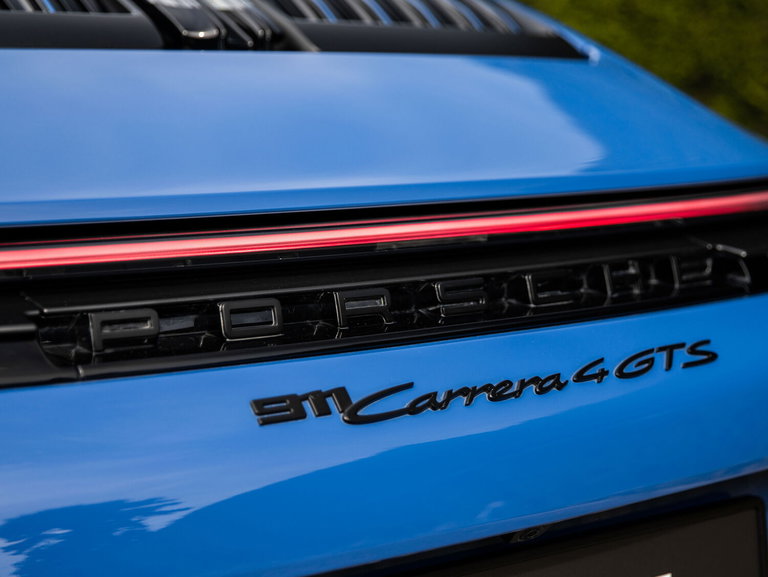 Porsche 992.2 Carrera 4 GTS