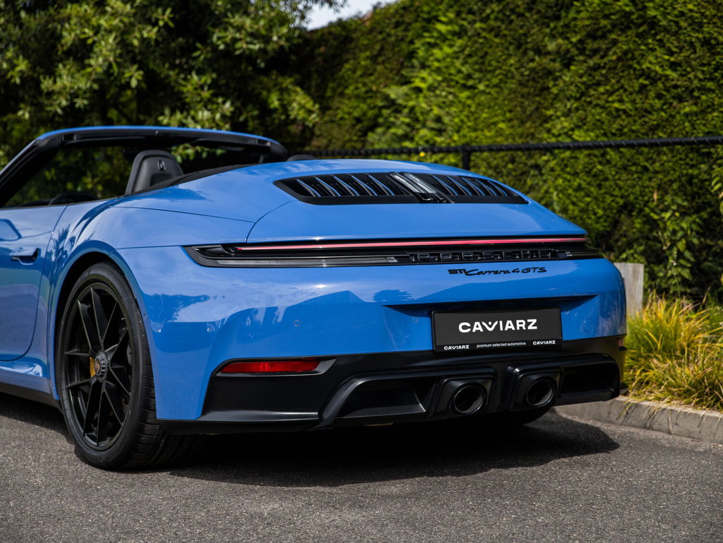 Porsche 992.2 Carrera 4 GTS