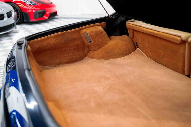 Porsche 968
