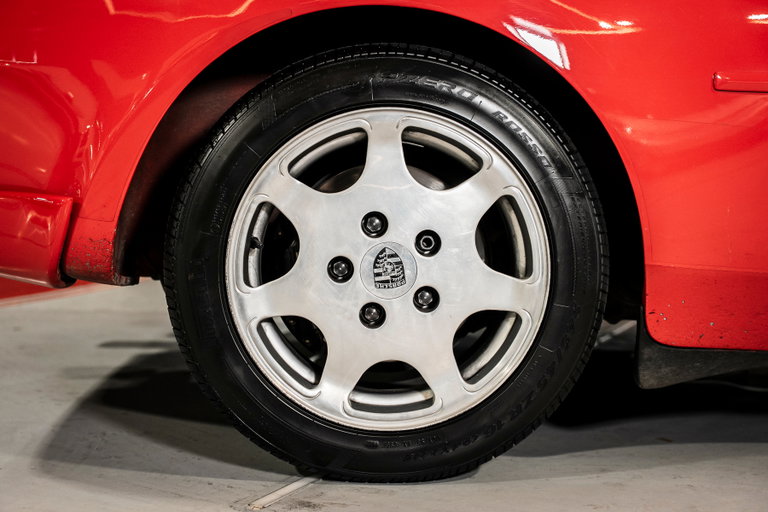 Porsche 944 Turbo Cup