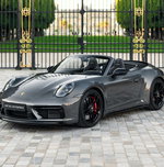 Porsche 992 Carrera 4 GTS