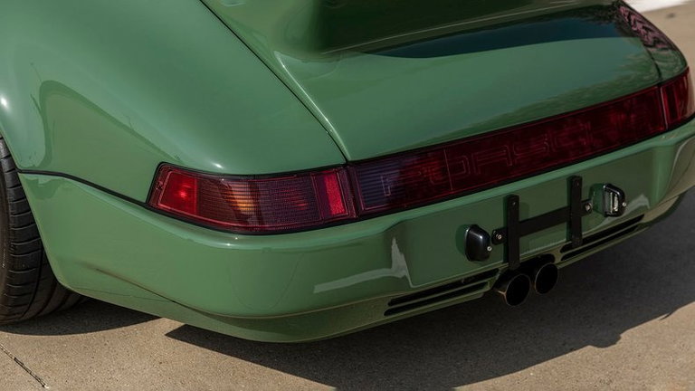 Porsche 911 Backdate
