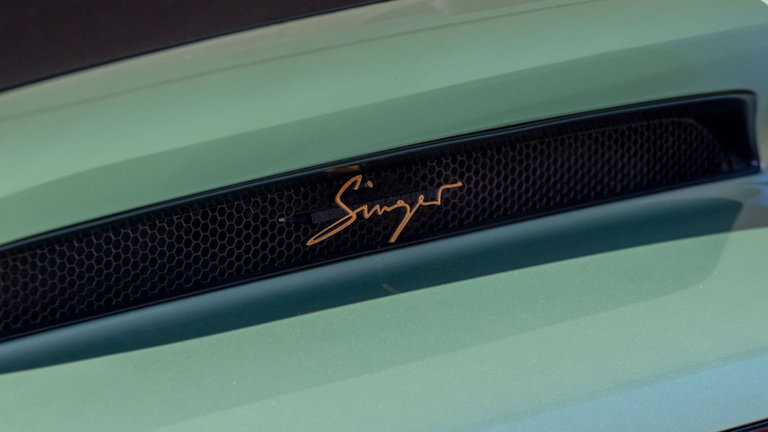 Porsche 911 Reimagined by Singer