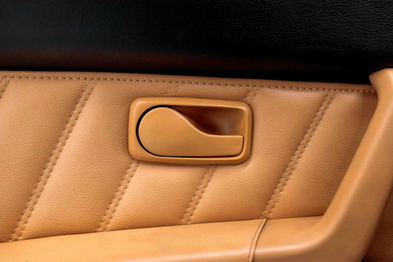 Porsche 968