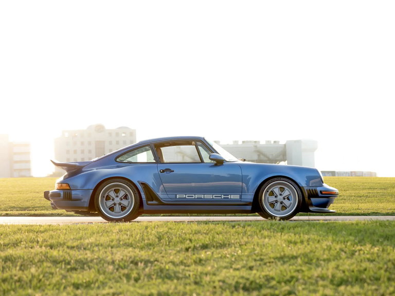 Porsche 911 Reimagined by Singer