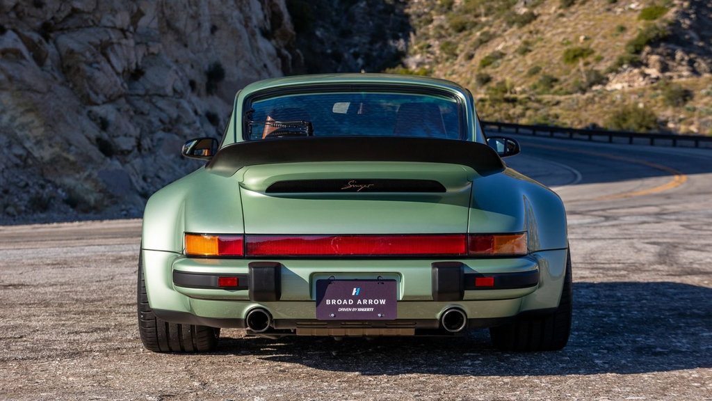 Porsche 911 Reimagined by Singer