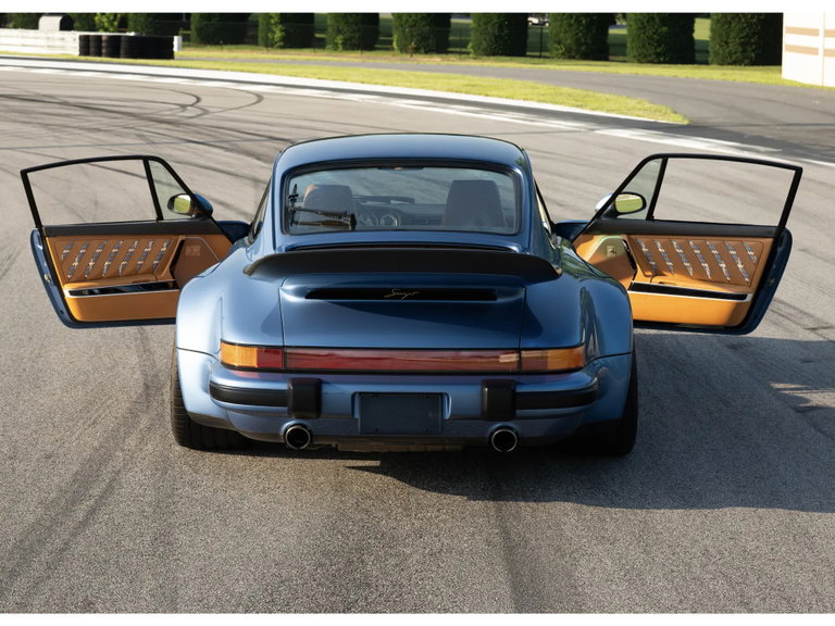 Porsche 911 Reimagined by Singer