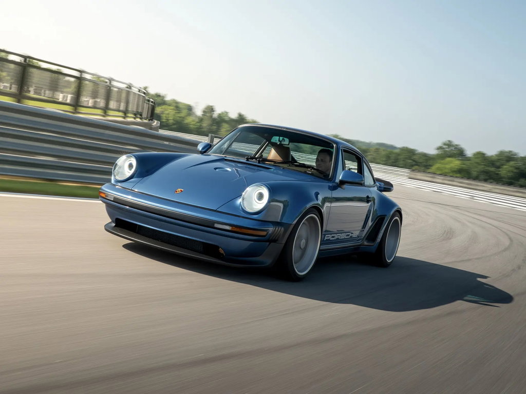 Porsche 911 Reimagined by Singer
