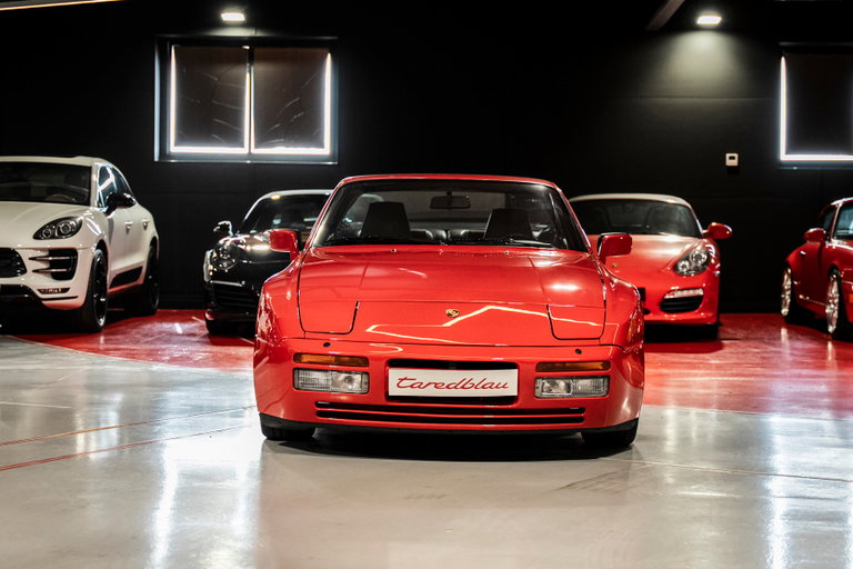 Porsche 944 Turbo Cup