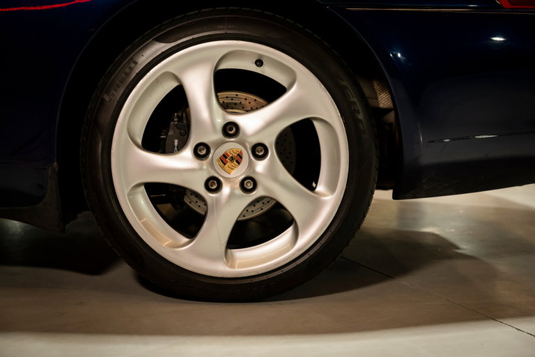 Porsche 996 Carrera