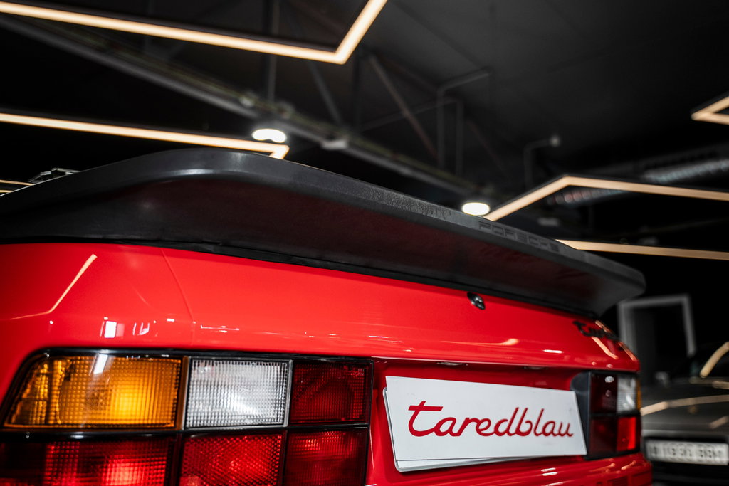 Porsche 944 Turbo Cup