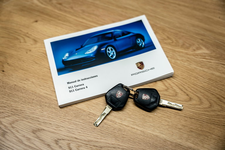 Porsche 996 Carrera