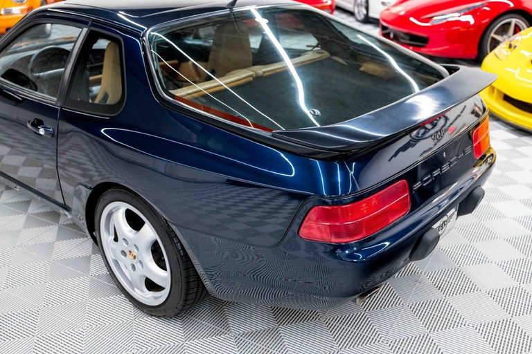 Porsche 968