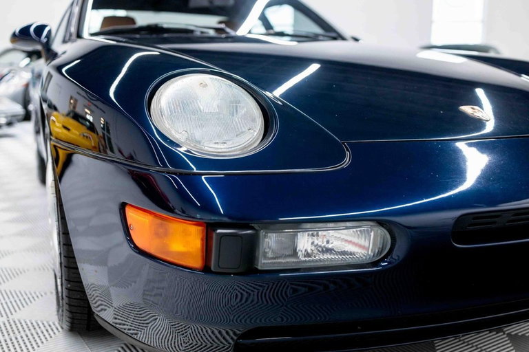 Porsche 968