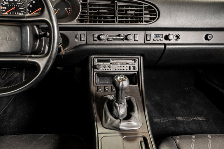 Porsche 944 Turbo Cup