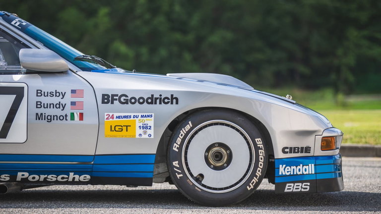 Porsche 924 Carrera GTR