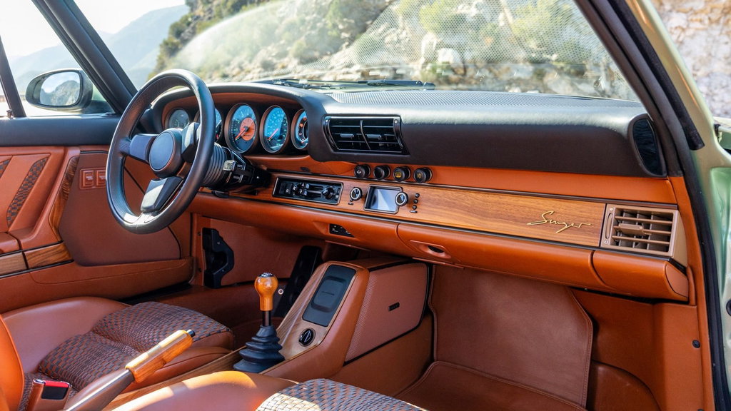Porsche 911 Reimagined by Singer