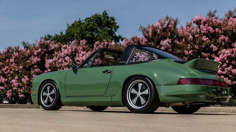 Porsche 911 Backdate