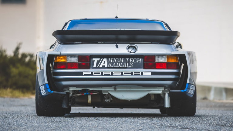 Porsche 924 Carrera GTR
