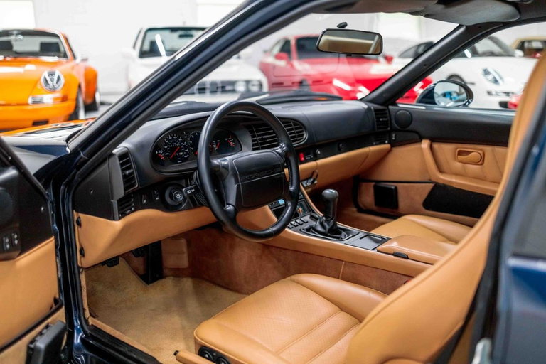 Porsche 968