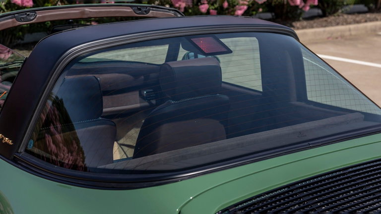 Porsche 911 Backdate