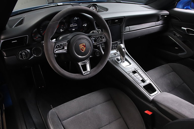 Porsche 991.2 Carrera 4 GTS