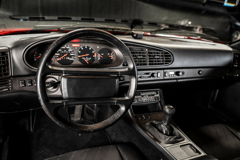 Porsche 944 Turbo Cup
