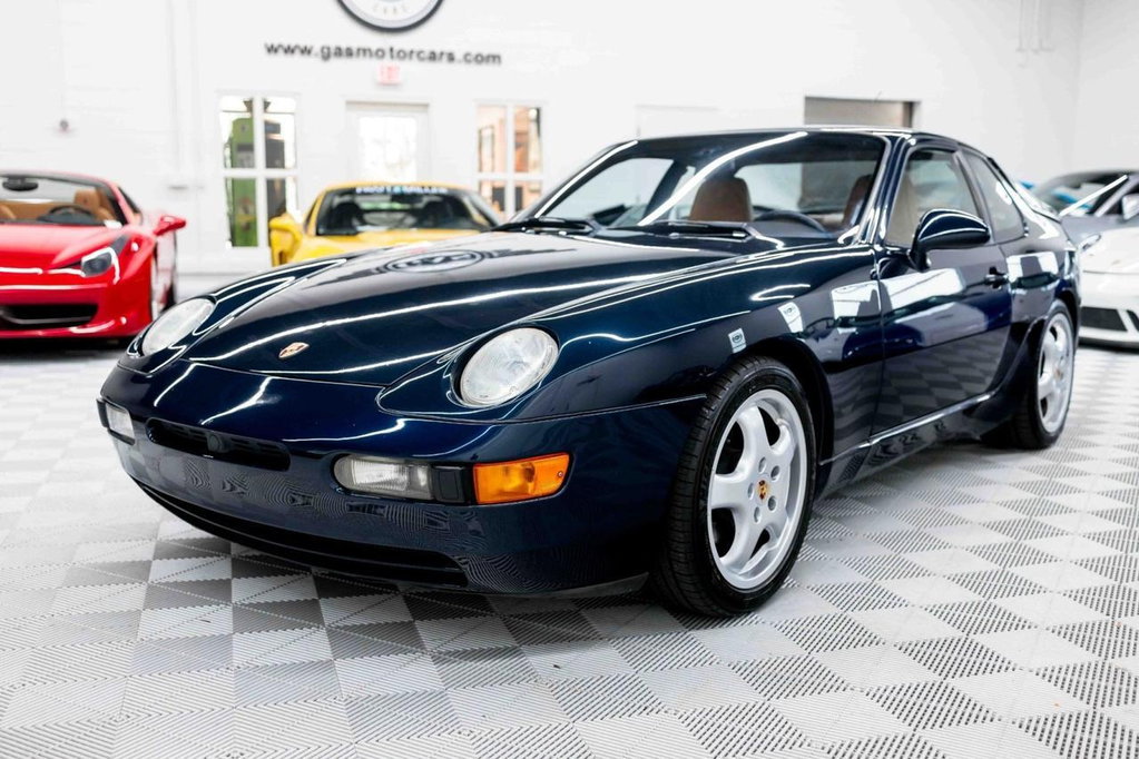 Porsche 968