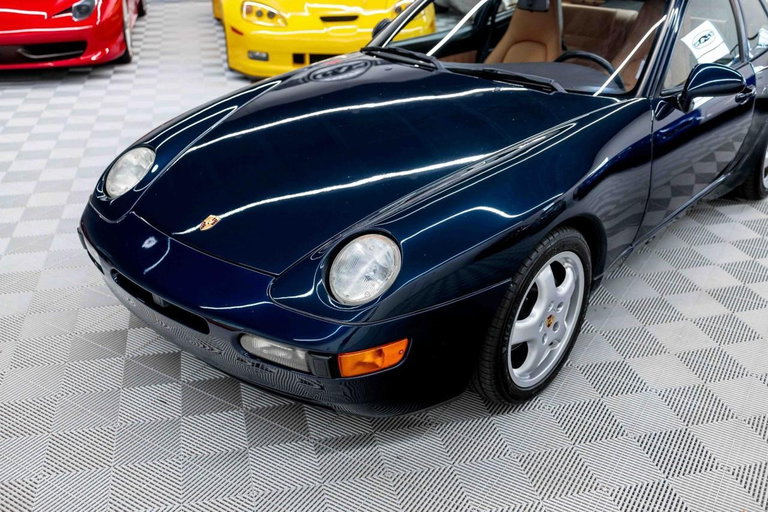 Porsche 968