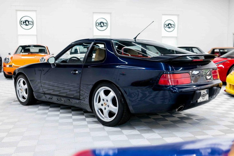 Porsche 968