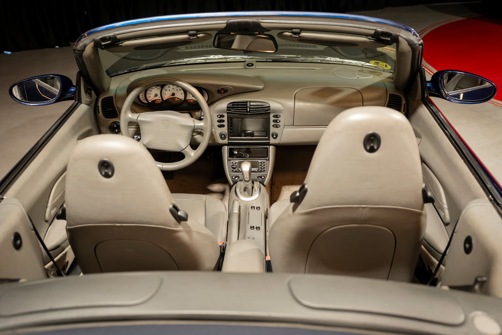 Porsche 996 Carrera