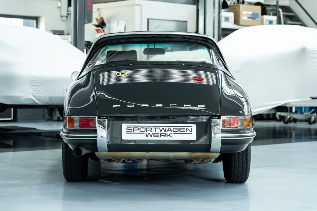 Porsche 911 T