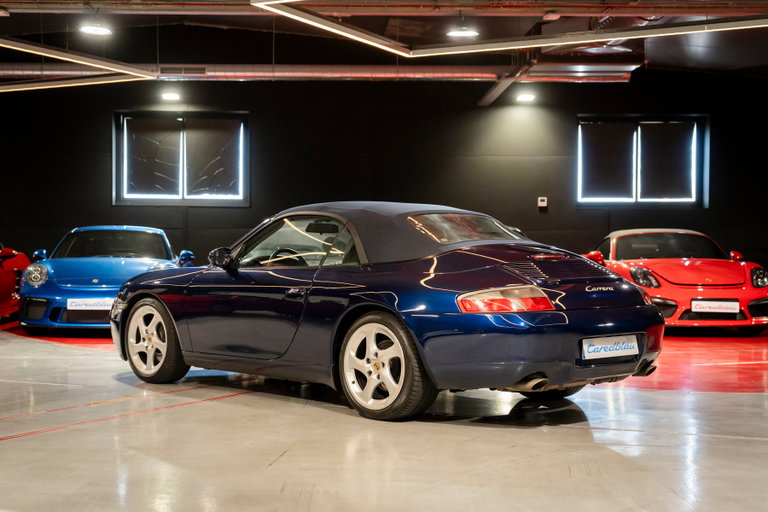 Porsche 996 Carrera