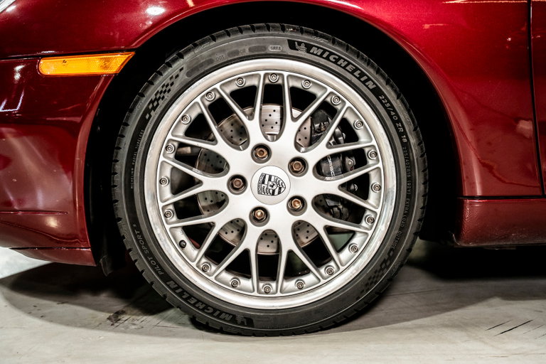 Porsche 996 Carrera