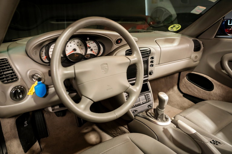 Porsche 996 Carrera