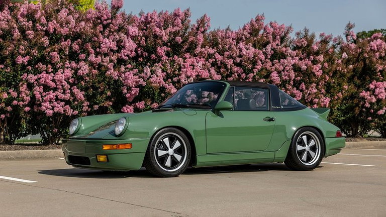 Porsche 911 Backdate