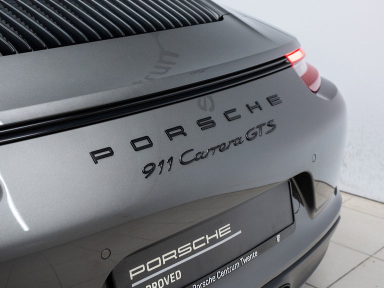Porsche 991.2 Carrera GTS