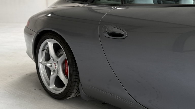 Porsche 996 Carrera 4
